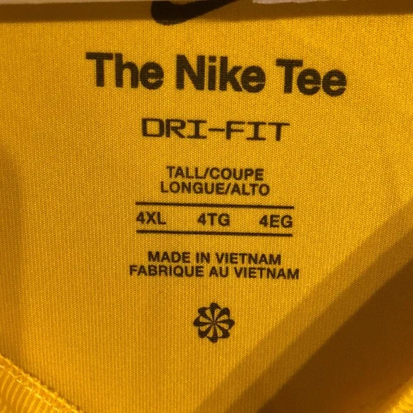 Nike Yellow Short Sleeve Tee Vibrant Casual Style - Picture 3 of 4